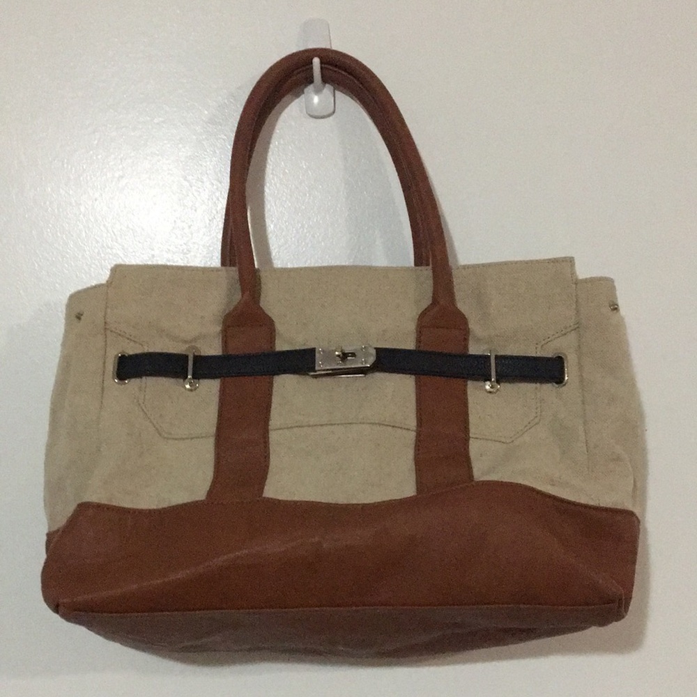 2/$20 Aldo Shoulder Bag Vegan Like New